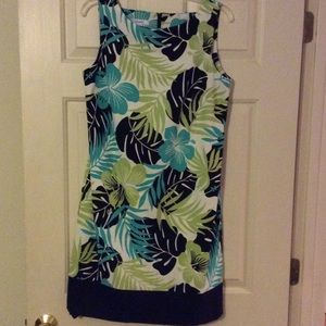 Sleeveless dress