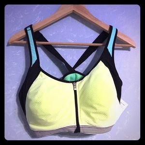 VS Knockout Front-close Sports Bra