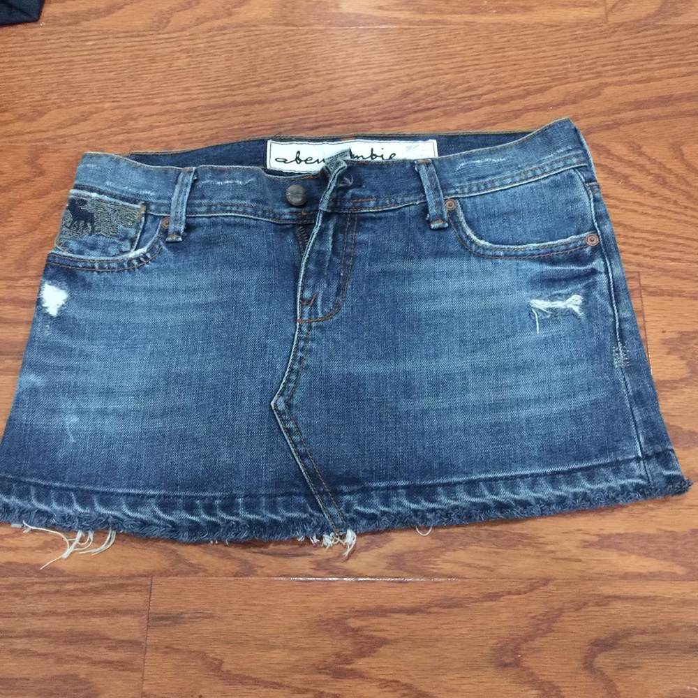 Abercrombie mini jean skirt