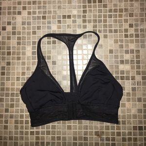 lululemon bra size  4
