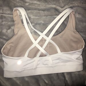 Lululemon white sports bra