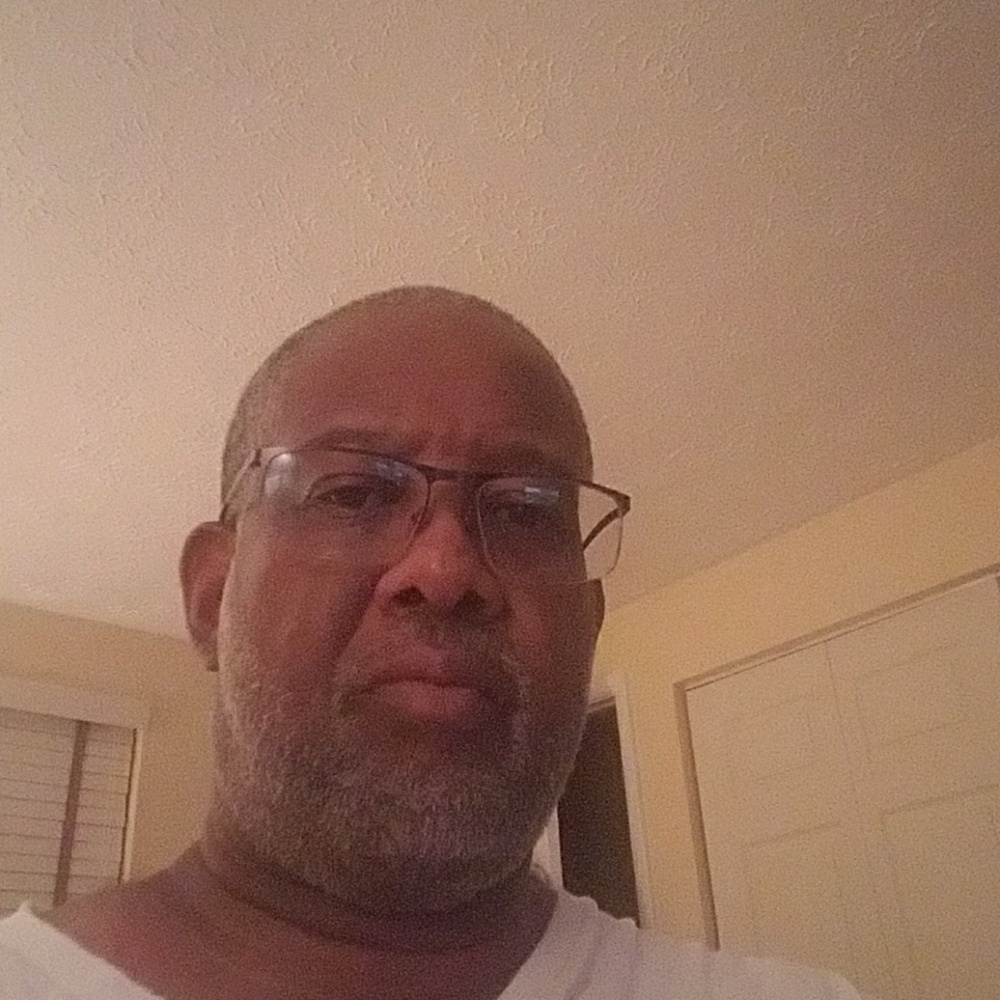 Meet your Posher, Henry