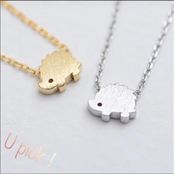 Jewelry - Hedgehog silver or gold necklace