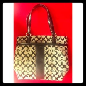 New never used Coach purse