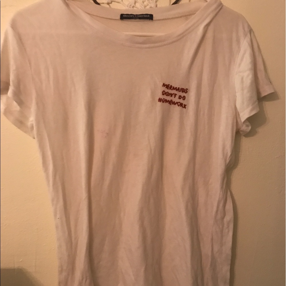 White brandy melville tee