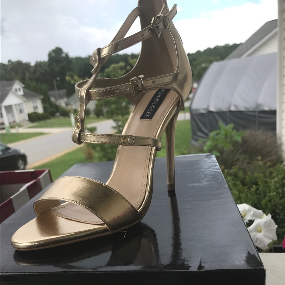 Metallic Gold sandal