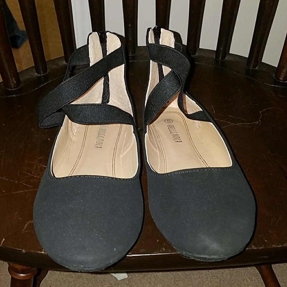 Black Ballet Flats