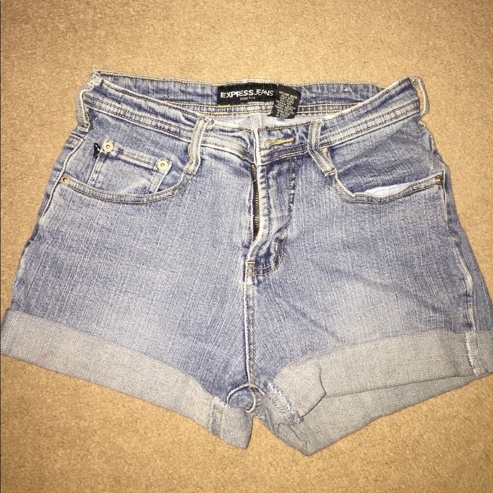 High waisted women's shorts