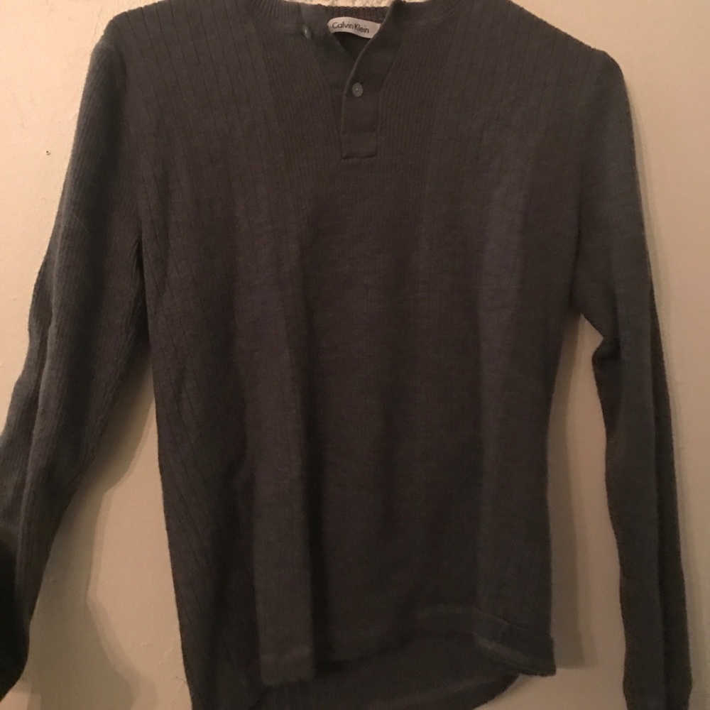 Calvin Klein gray half button down.