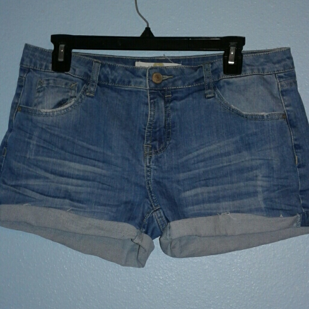 Mid ride medium wash jean shorts