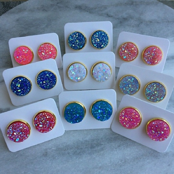 Simple Sanctuary Jewelry - Druzzy earrings🎀