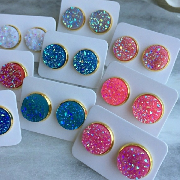 Druzzy earrings🎀 - Picture 3 of 3