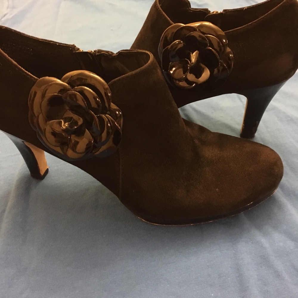 Anne Klein BLACK suede booties.