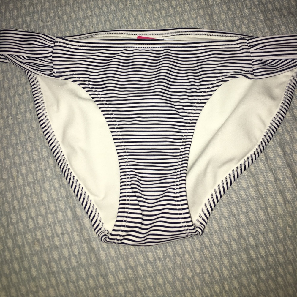 Xhilaration black and white bikini bottoms. NWT.