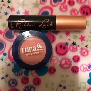 Makeup bundle