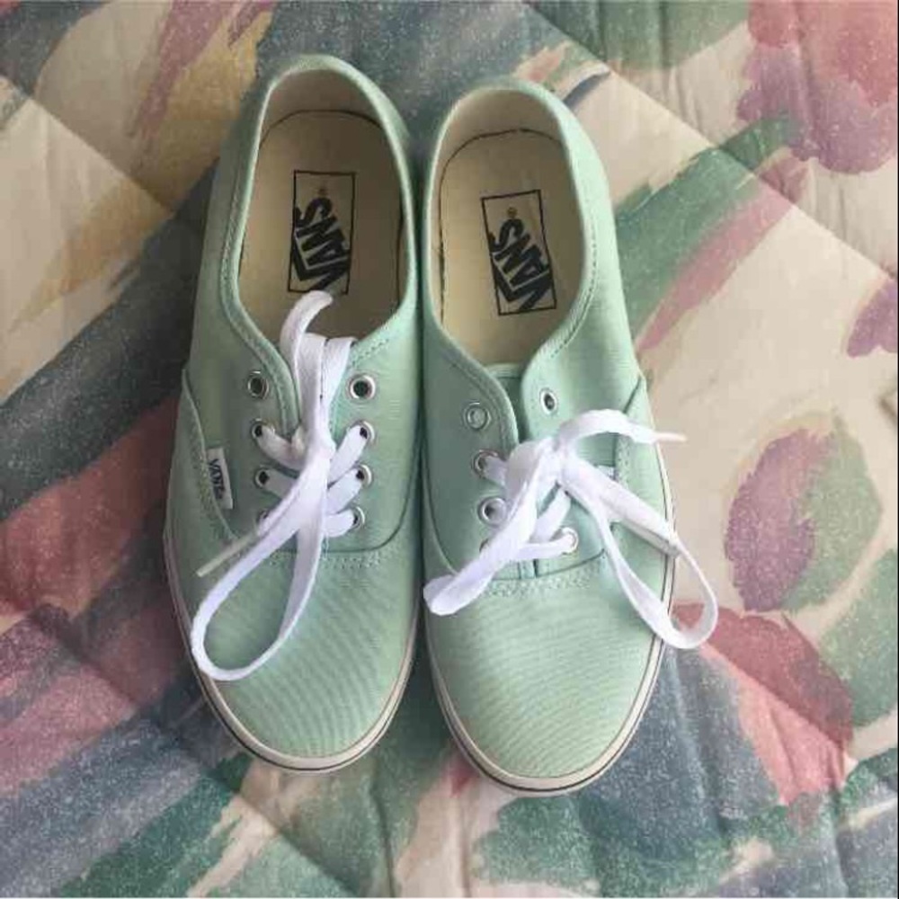 Mint vans