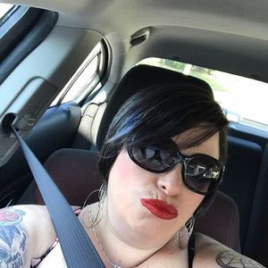 Meet your Posher, Katrina