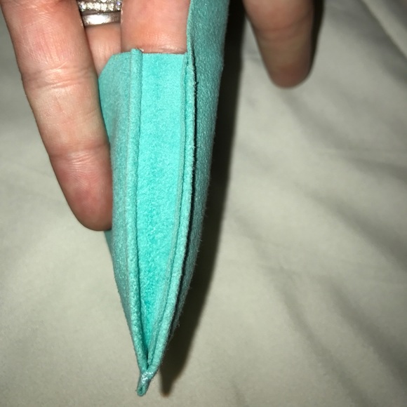 TIFFANY & CO button double pouch - Picture 5 of 7