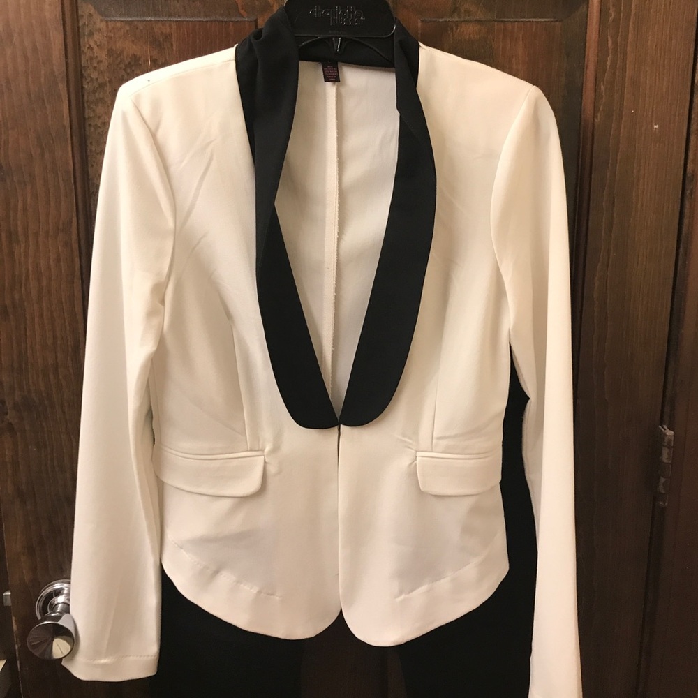 Material girl blazer