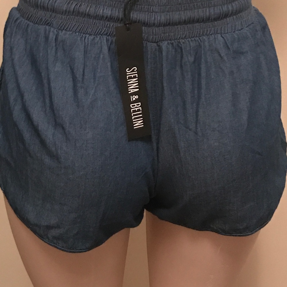 Shorts💋 - Picture 4 of 4