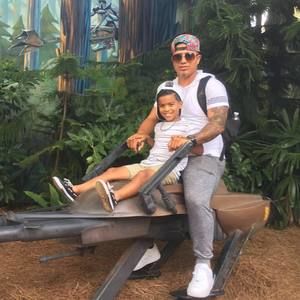 Meet your Posher, Chris