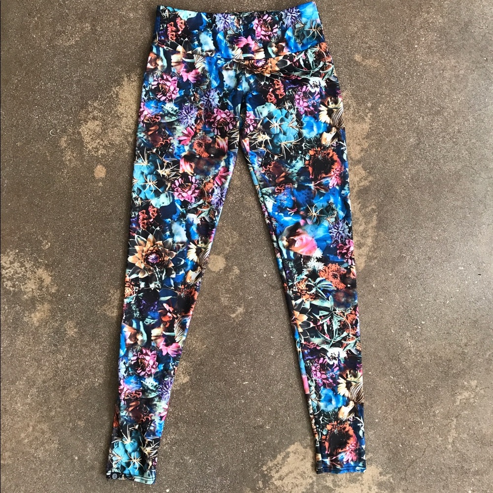 Onzie leggings