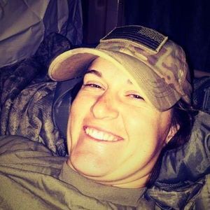 Meet your Posher, Brenna