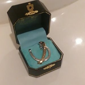 HTF JUICY HORSESHOE CHARM
