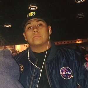 Meet your Posher, Noe