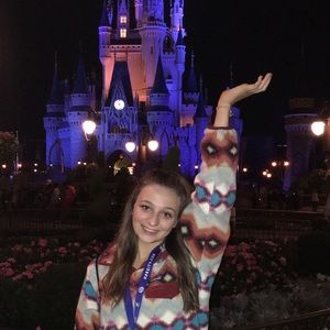 Meet your Posher, Abby