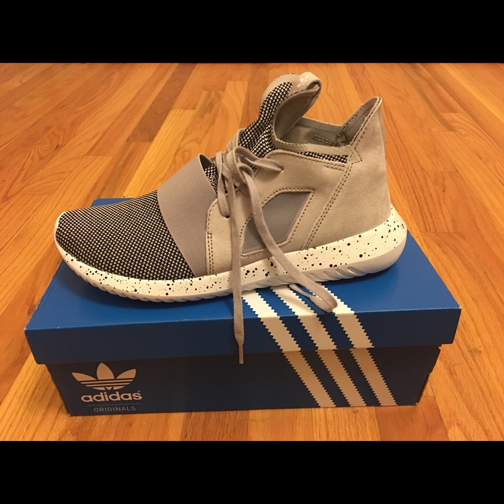 Adidas size 9 sneakers NEVER WORN!