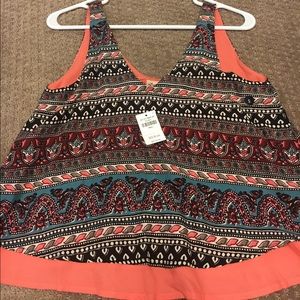 Hollister Print Tank