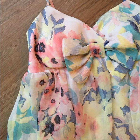 Candie's Watercolor Floral Tiered Ruffle Dress XS - Picture 2 of 8