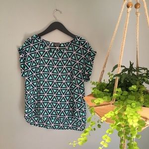 🌸SALE🌸Papermoon geometric sheer top