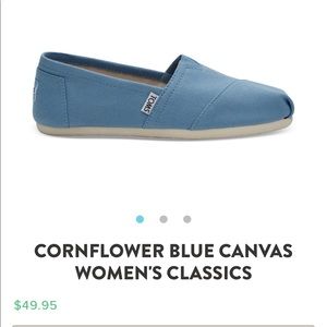blue toms