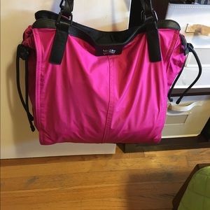 100% Auth Burberry Tote Bag.