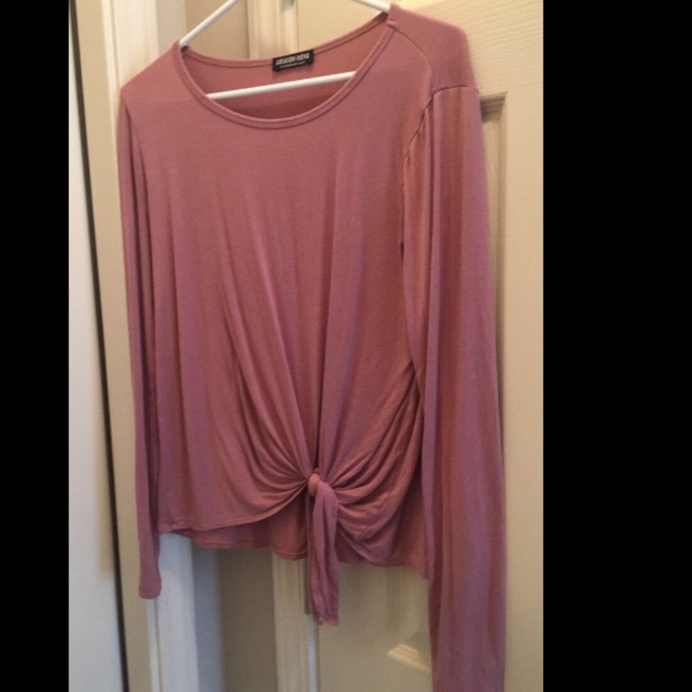 ✨FASHION NOVA LONG SLEEVE KNOT SHIRT✨