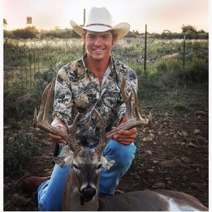 Meet your Posher, Hudson