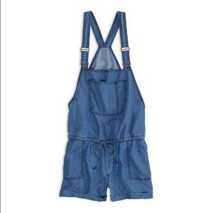 American Eagle chambray overall shorts
