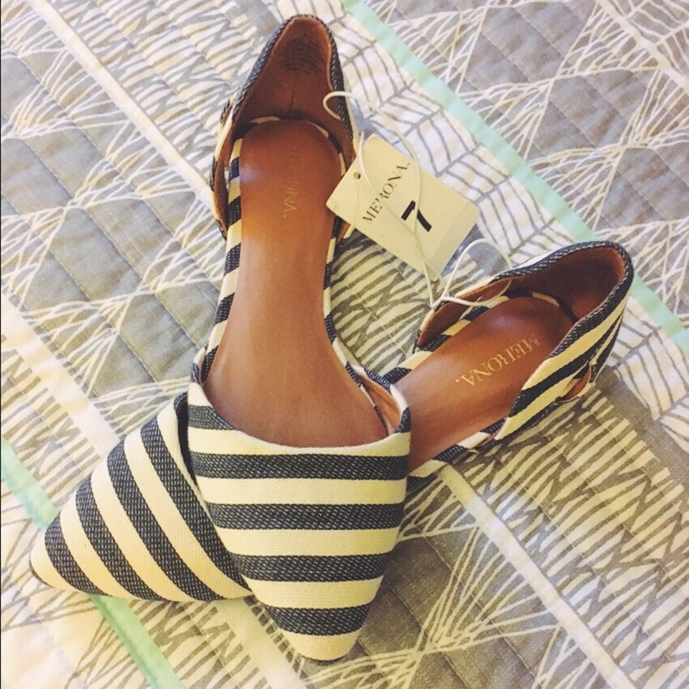 Merona Pointed Flats-navy/cream stripes size-7