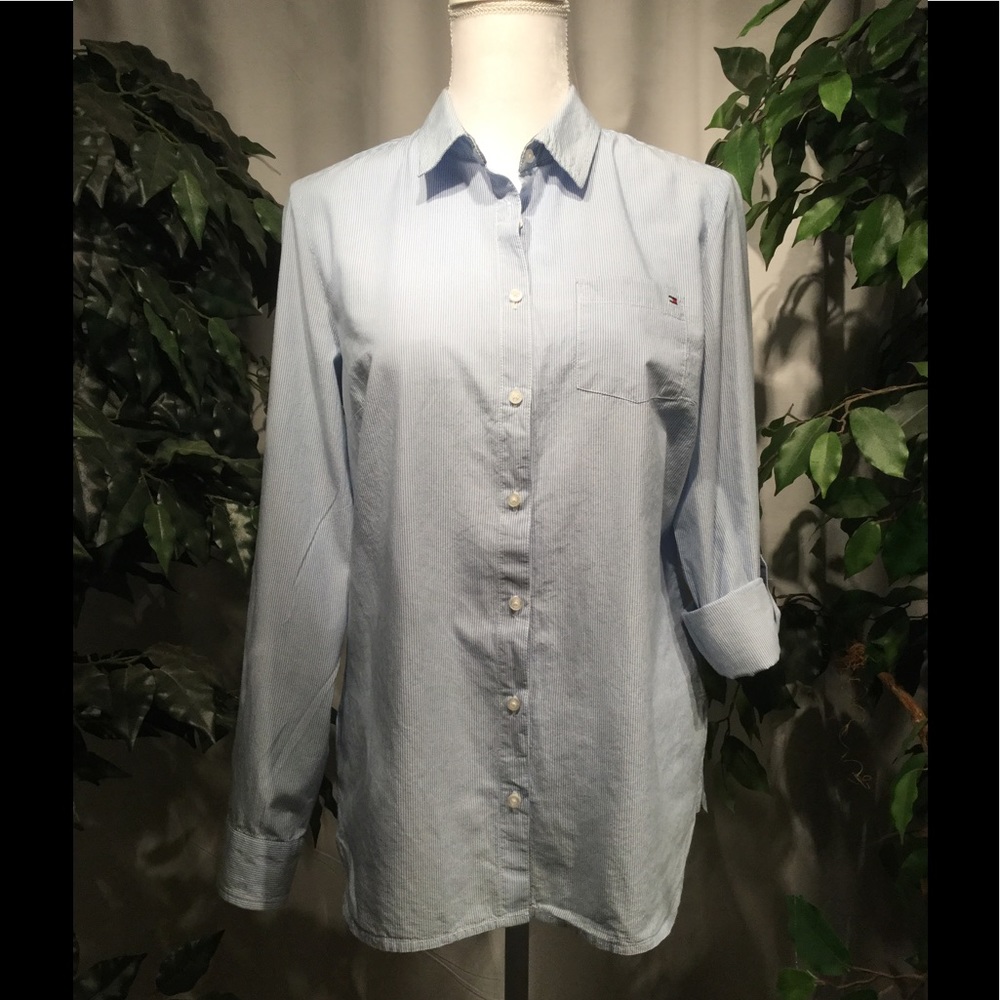 Tommy Hilfiger Buttoned Down Shirt W/ Roll Sleeve