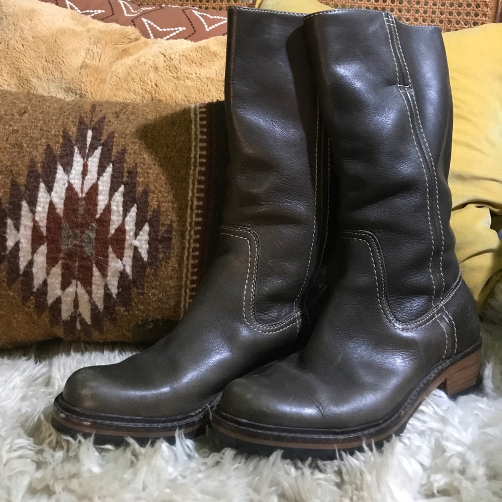 Vintage Millie Campus leather Frye boots 7 1/2