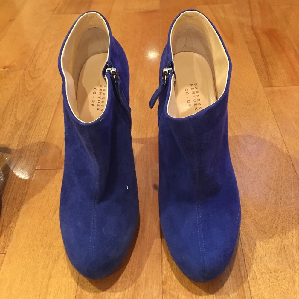 Barneys New York Coop mini boots size 391/2 blue