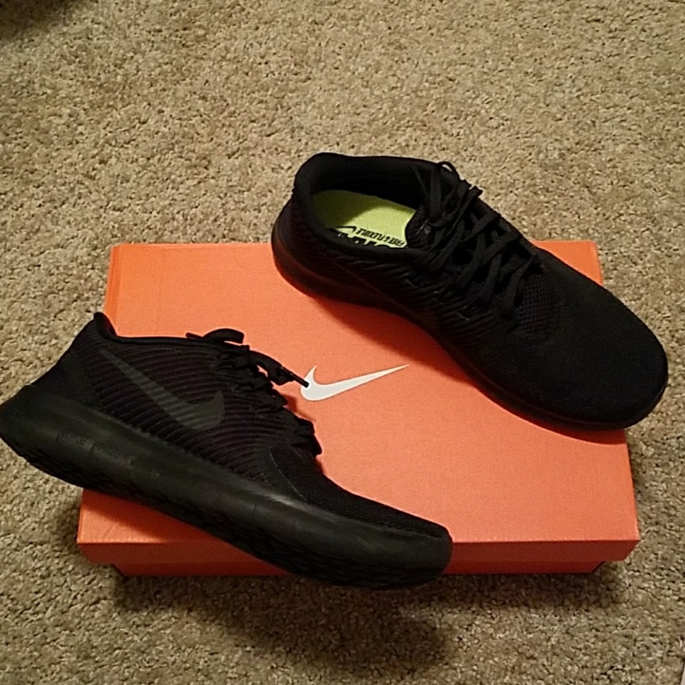 Black Nike Free Runs (On Hold)