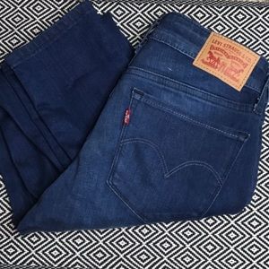 Levi's 711 Skinny Jeans
