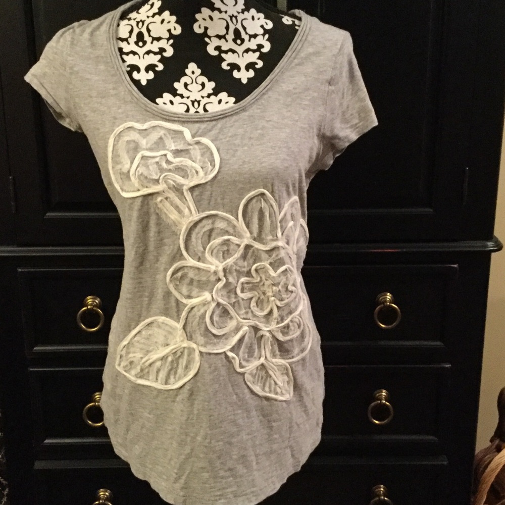 Ann Taylor Loft T Shirt