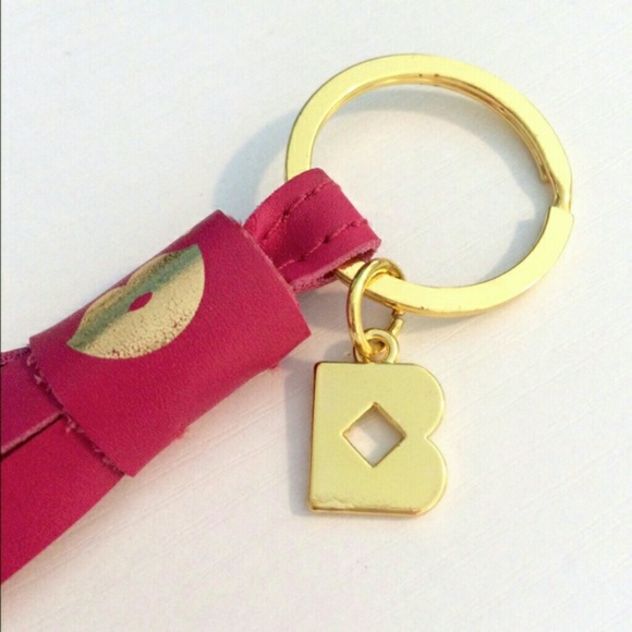• {Birchbox} Keychain Tassle + Box - Picture 4 of 7