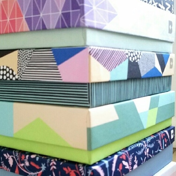 • {Birchbox} Keychain Tassle + Box - Picture 7 of 7