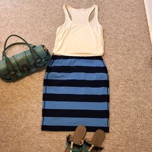 *NWOT* Old Navy Blue Striped Skirt Size Small