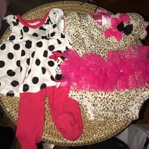 HOLD💫SALE🐶Mini baby girl BUNDLE 🌼